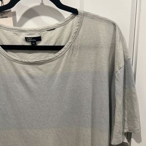 Levi’s California oversized striped tee